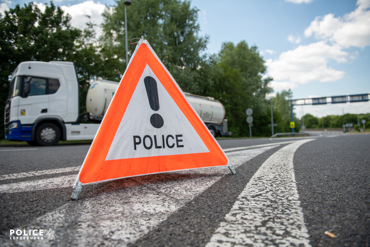 Mehrere Verstöße im Rahmen einer großangelegten LKW-Kontrolle auf der A6