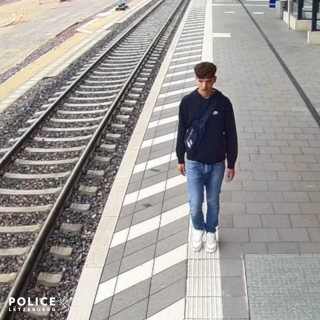 Zeugenaufruf nach Diebstahl mittels Gewalt am hauptstädtischen Bahnhof